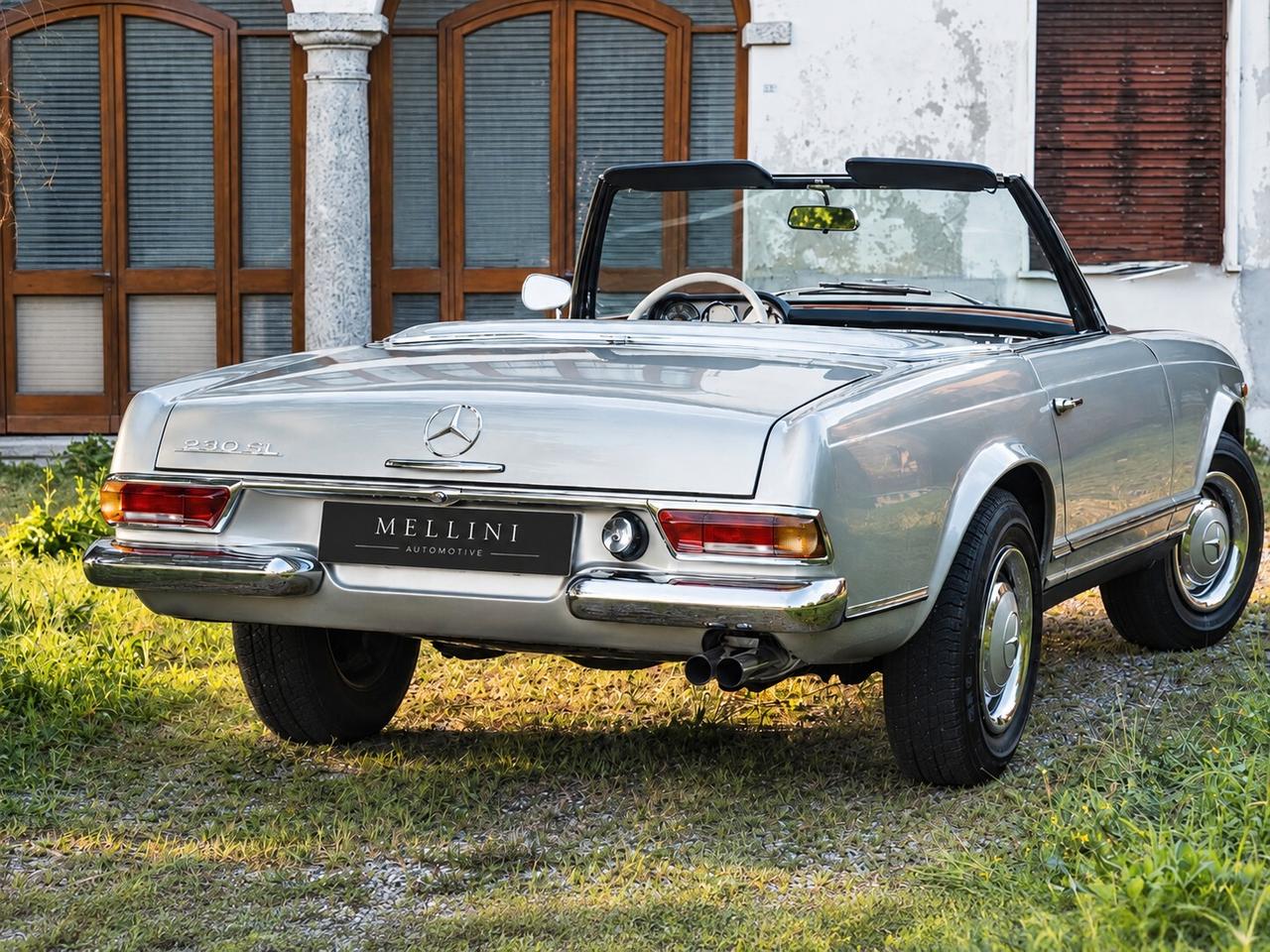 Mercedes-benz SL 230 Pagoda W113