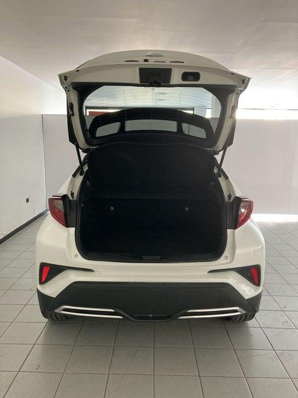 Toyota C-HR C-HR 2.0 Hybrid E-CVT Trend