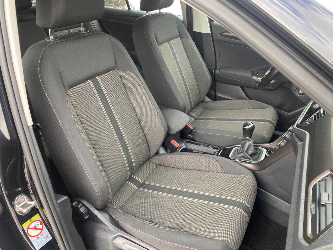 Volkswagen T-Roc 1.6 TDI SCR Business BlueMotion Technology