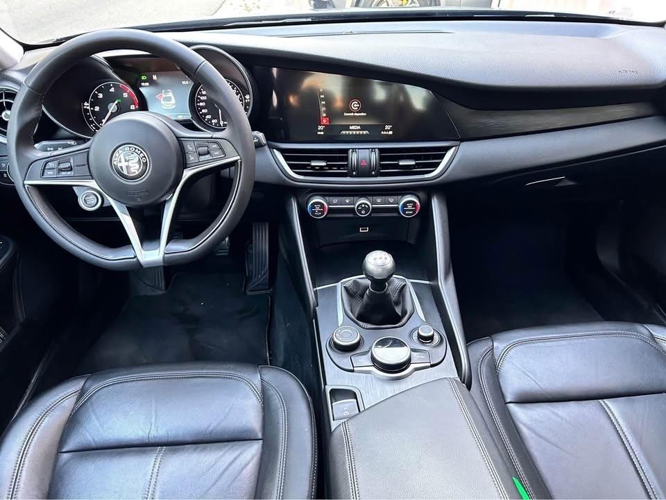 Alfa Romeo Giulia 2.2 Turbodiesel 136 CV Business