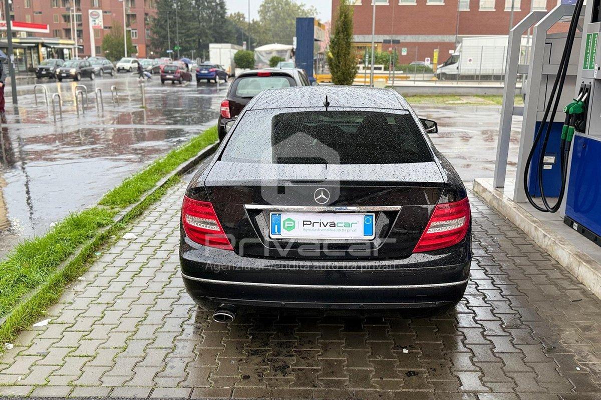 MERCEDES C 220 CDI BlueEFFICIENCY Coupé Avantgarde