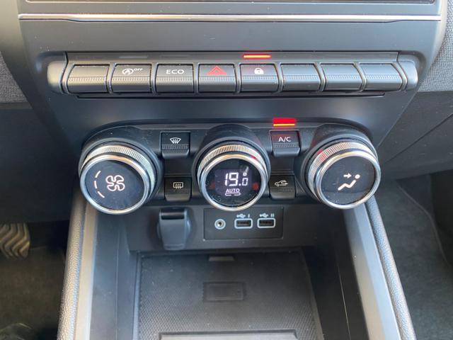 MITSUBISHI Colt 1.0L turbo 90 CV Invite