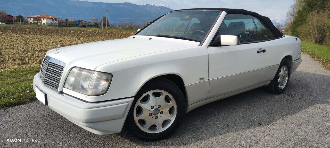 Mercedes-benz E 200 CABRIO (Mosca bianca)