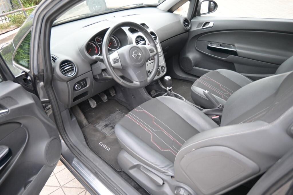 Opel Corsa 1.2 3 porte Edition