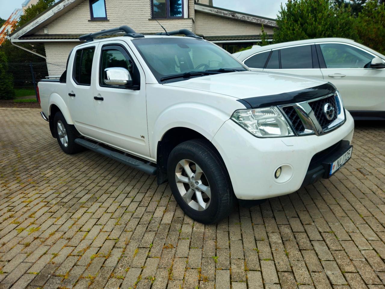 Nissan Navara 3.0 dCi 4 porte Double Cab LE V6
