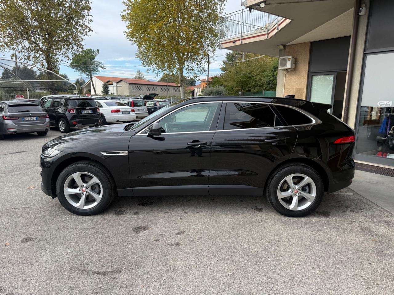 Jaguar F-Pace 2.0 D 180 CV AWD aut. Prestige