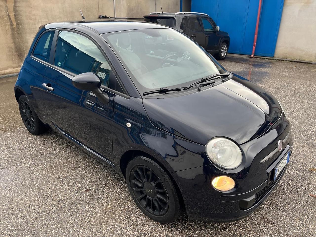 Fiat 500 sport -900 T.air-camb.aut-km 59000-12/2011