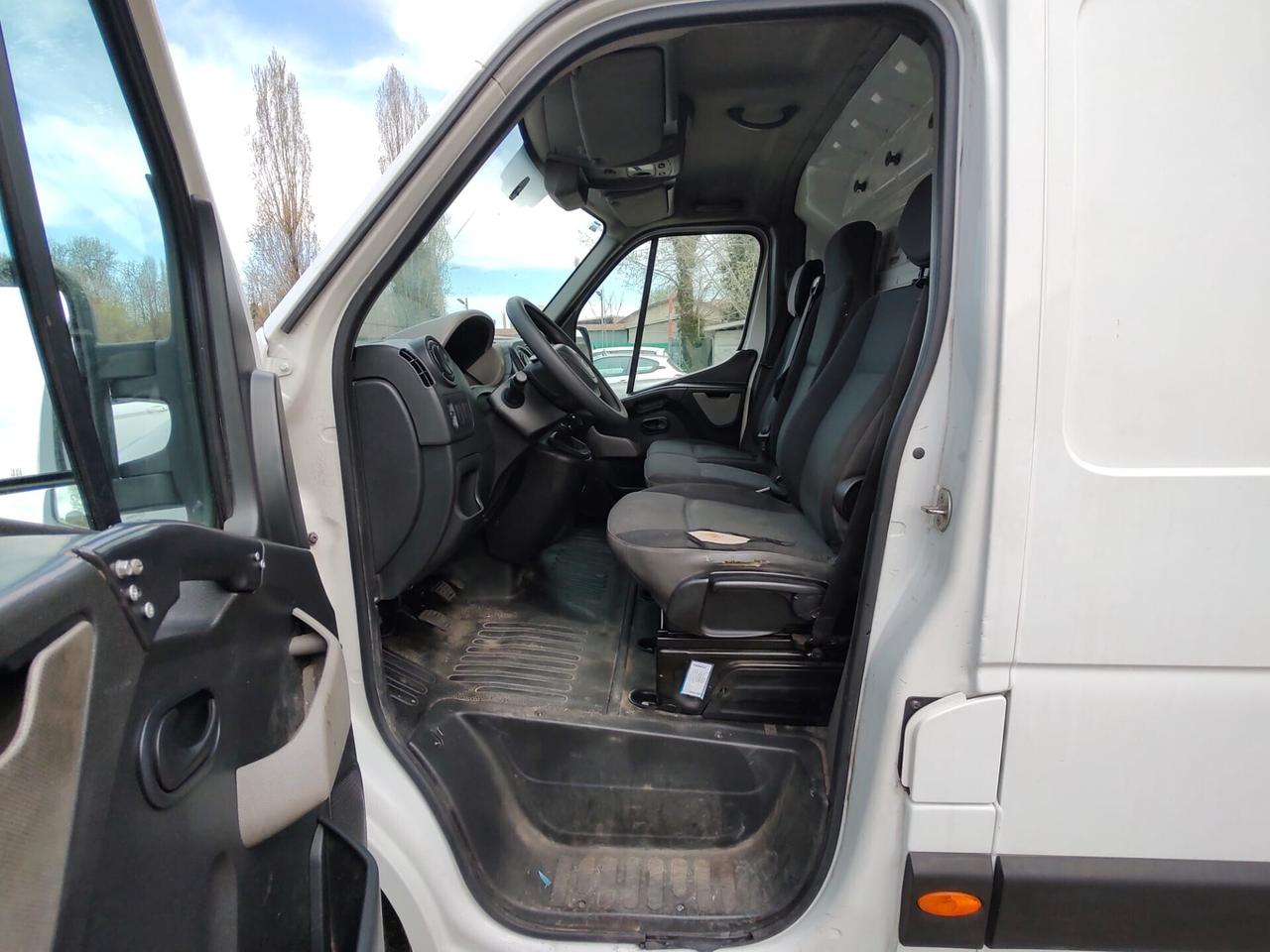 Renault Master T35 2.3 dci 125cv L3H2, EURO 5A, ATTREZZATO COME OFFICINA MOBILE