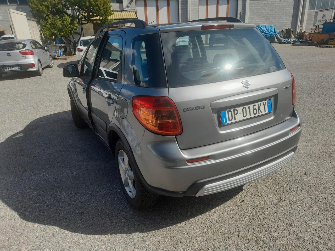 Suzuki SX4 1.6 DDiS 16V Urban Line