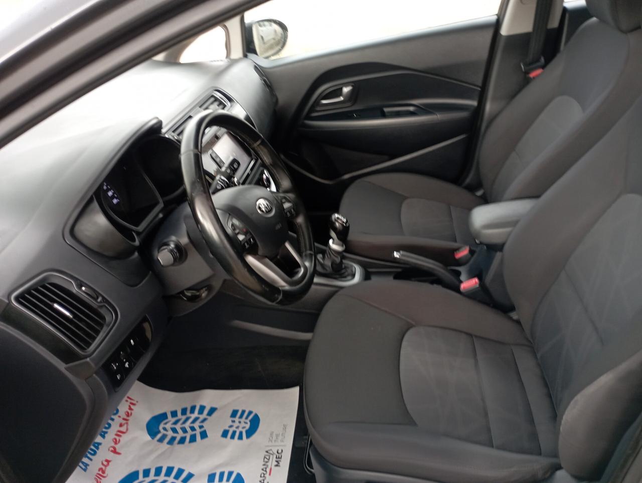 Kia Rio 1.4 CRDi 5p. NAVI/RETRO
