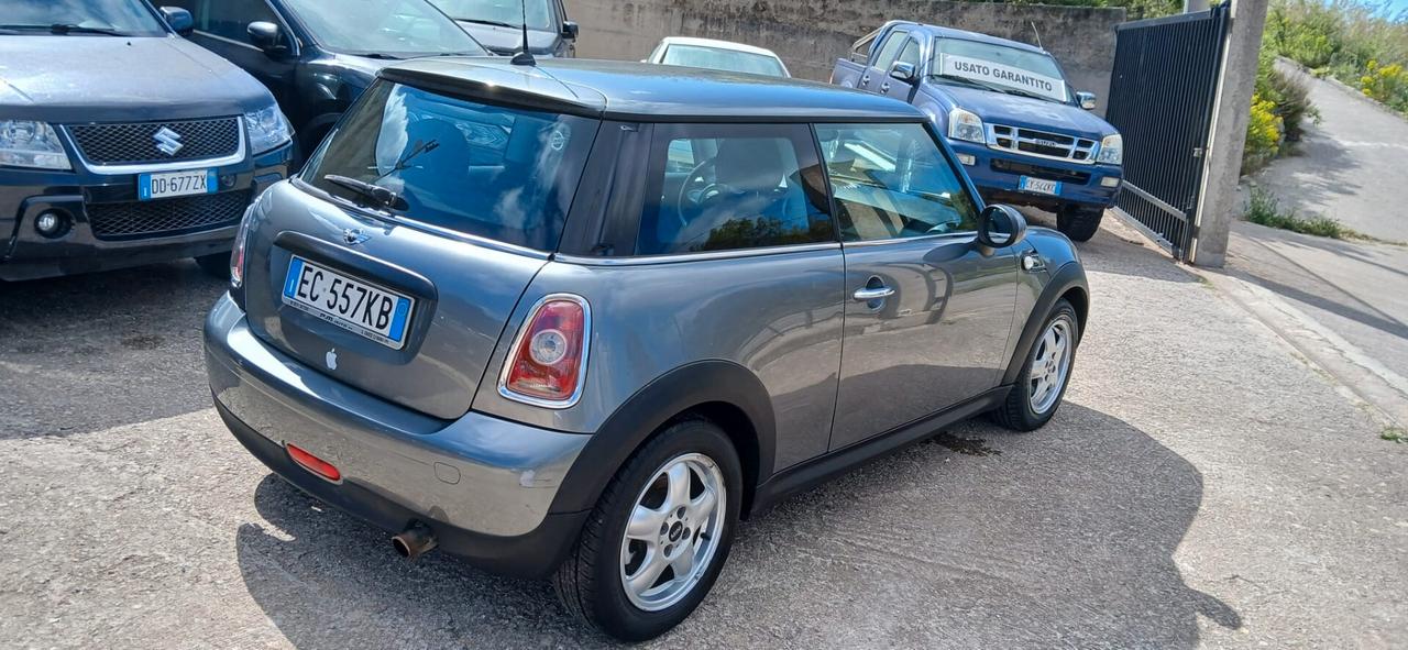 Mini One 1.4 16V Ray - 2010 Neopatentati