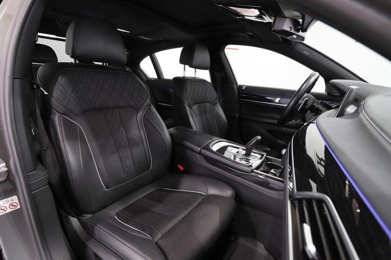 BMW Serie 7 740Ld mhev 48V Msport xdrive auto