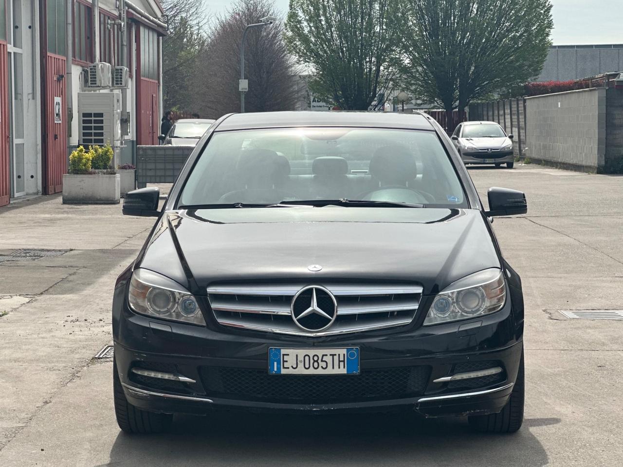 Mercedes-benz C 220 CDI BlueEFFICIENCY Elegance