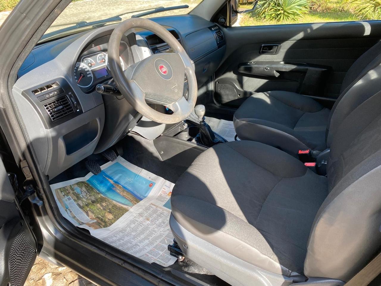 Fiat Strada 1.3 MJT 95CV Cabina Lunga