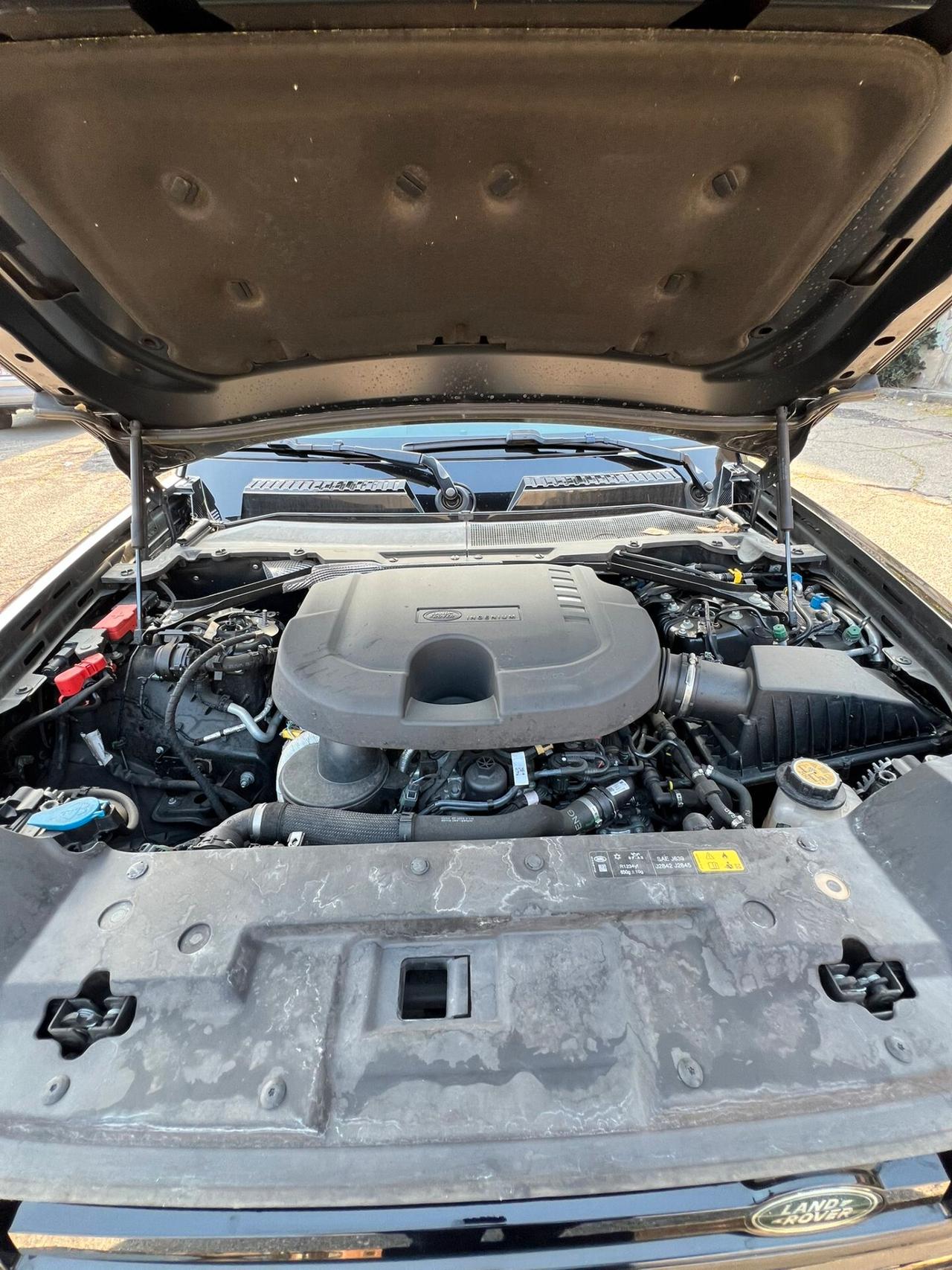 Land Rover Defender 90 3.0D I6 250 CV AWD Auto SE