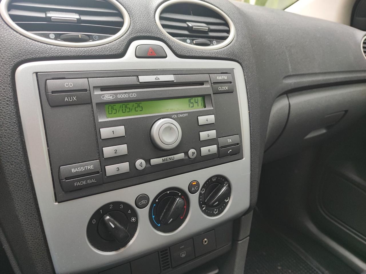 Ford Focus 1.6 TDCi 90 CV station wagon neopatentati