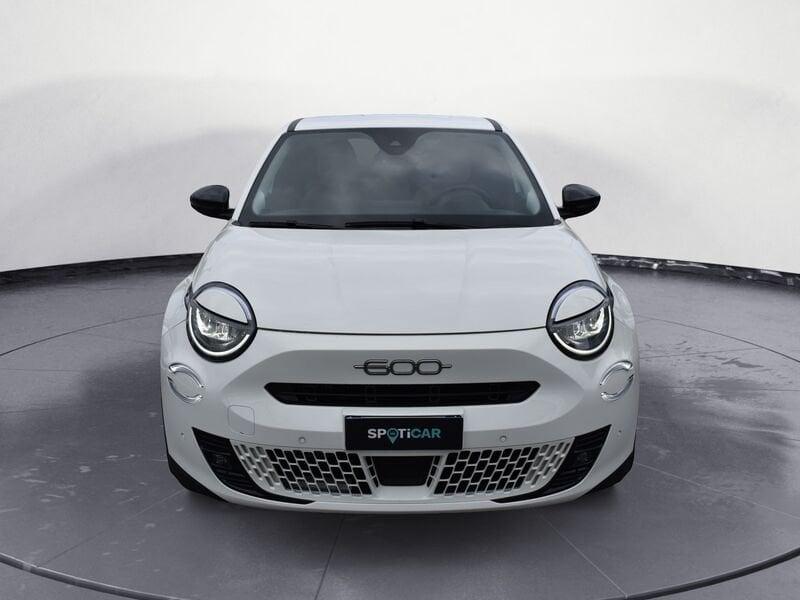 FIAT 600 600 Hybrid 110 CV DCT MHEV La Prima