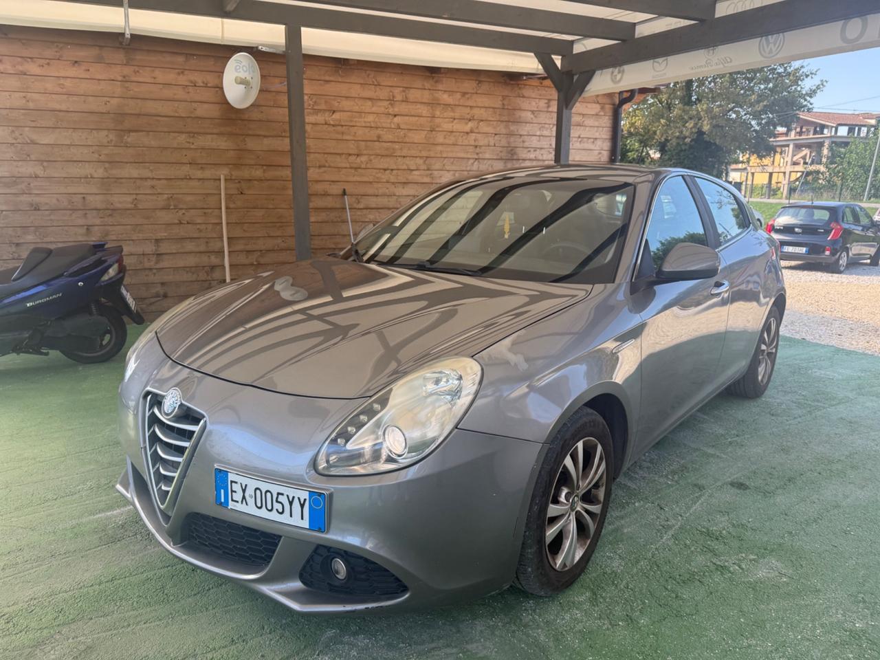 Alfa Romeo Giulietta 1.6 JTDm-2 105 CV PELLE FULL