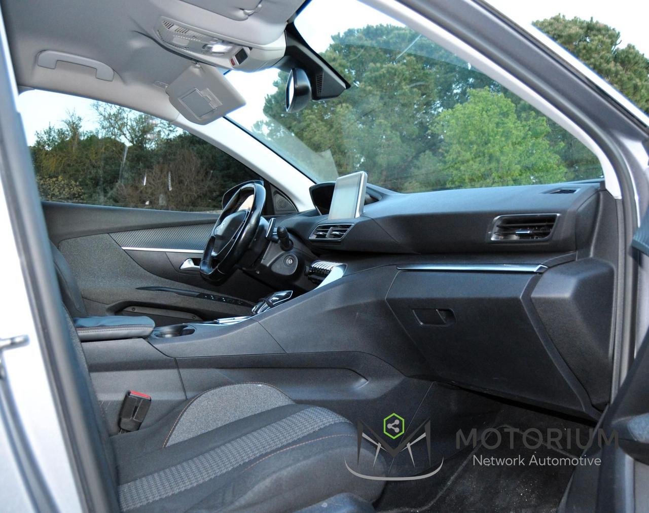 Peugeot 3008 3008 1.6 bluehdi Business s&s 120cv eat6