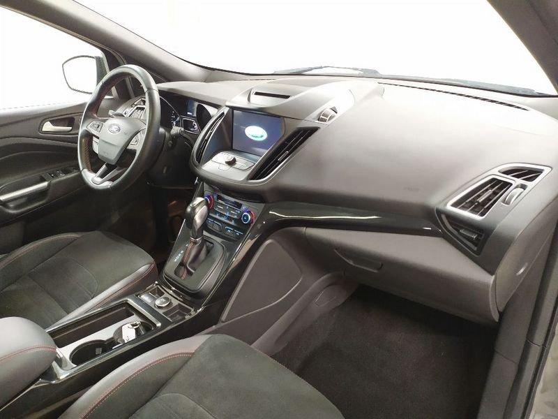 Ford Kuga 1.5 tdci ST-Line s&s 2wd 120cv powershift