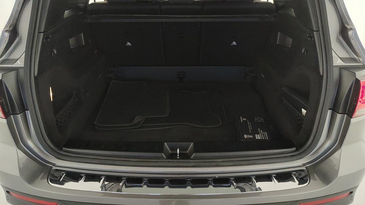 Mercedes-Benz GLB 220 d Premium 4matic auto