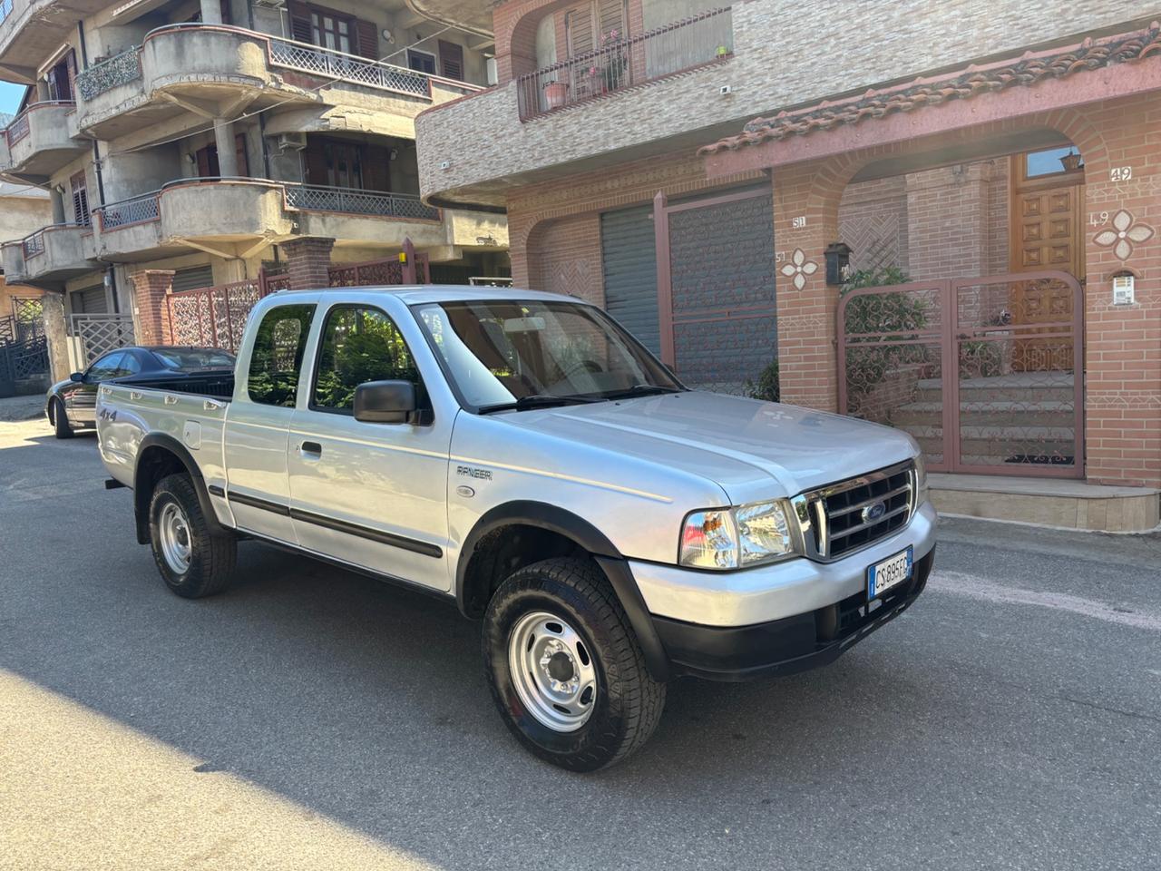 Ford Ranger 2.5 TDI (109CV) 4p. Super Cab Pick-up XL
