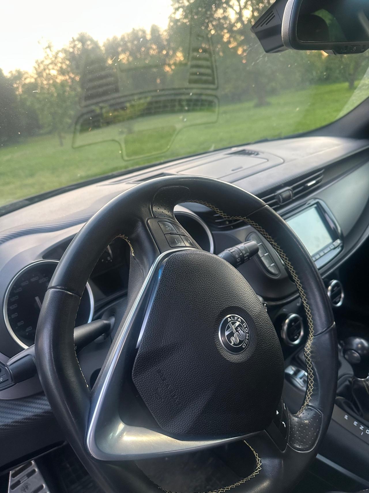 Alfa Romeo Giulietta 2.0 JTDm 170 CV TCT Veloce Carbon Edition