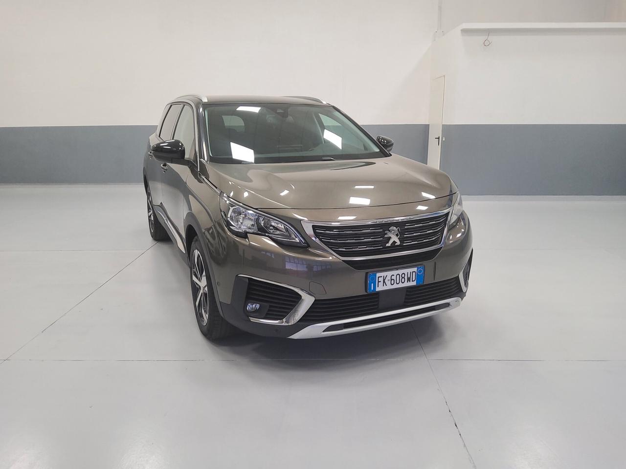 Peugeot 5008 BlueHDi 150 S&S Allure