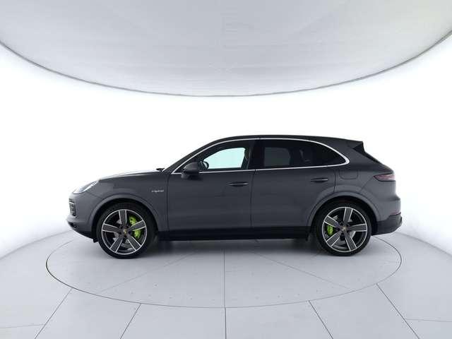 Porsche Cayenne 3.0 e-hybrid tiptronic