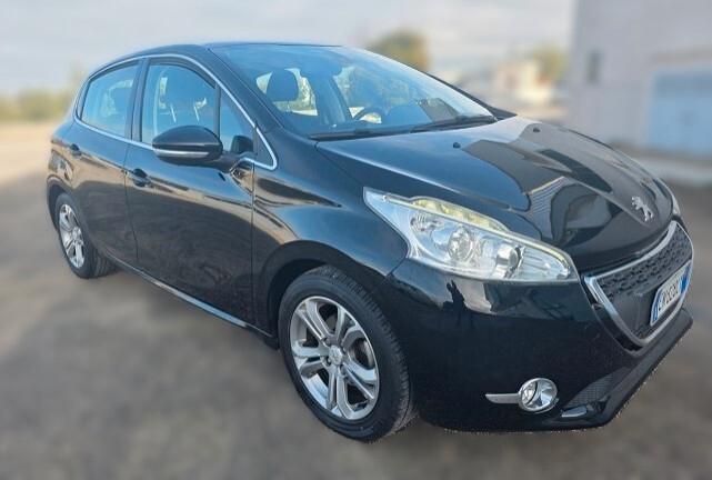 Peugeot 208 1.2 VTi 82 CV 5 porte Allure