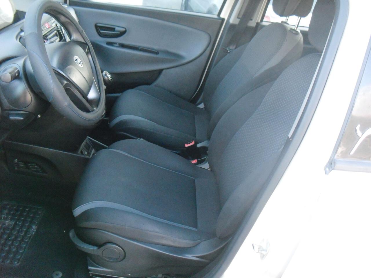 Lancia Ypsilon 1.2 69 CV 5 porte Silver, OTTIME CONDIZIONI, UNIPRO'!!