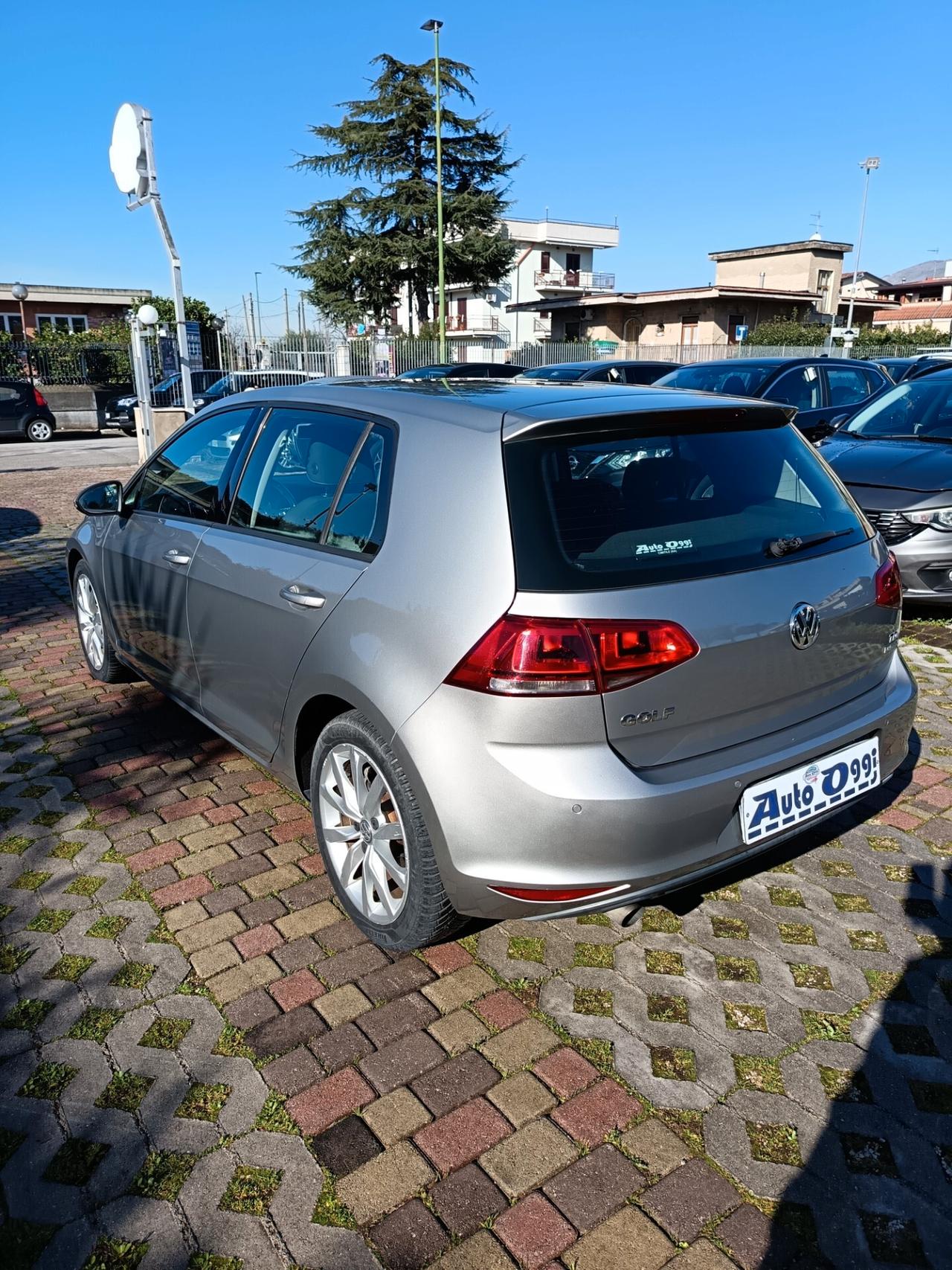 Volkswagen Golf 1.6 TDI DSG 5p. Highline BlueMotion Technology