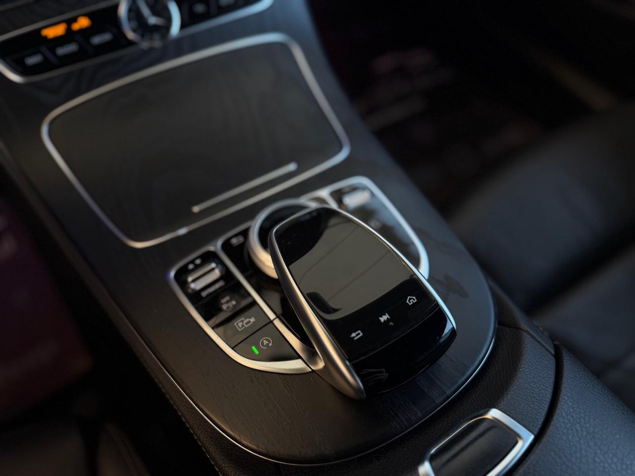 Mercedes-benz E 220 d 4Matic Premium Plus