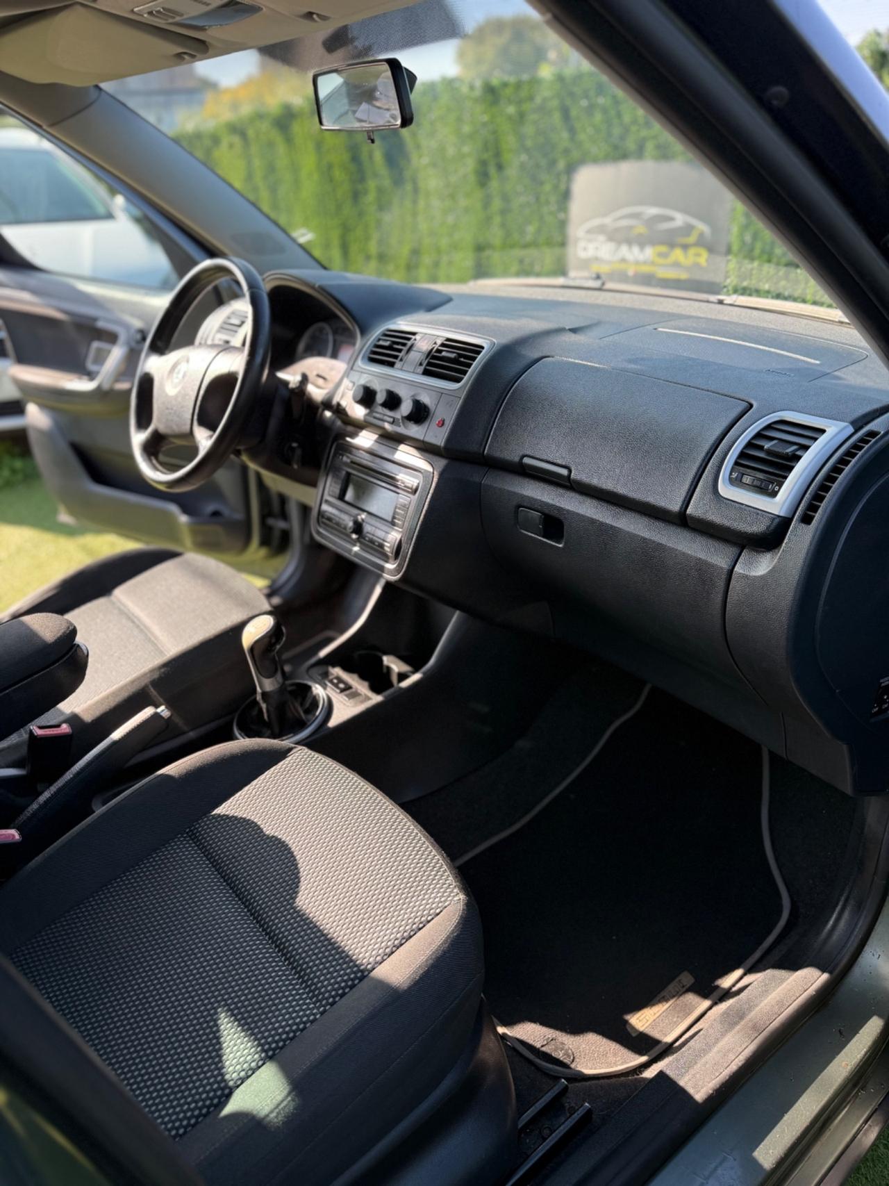 Skoda ROOMSTER 1.4 BENZINA 170000KM NEOPATENTATI