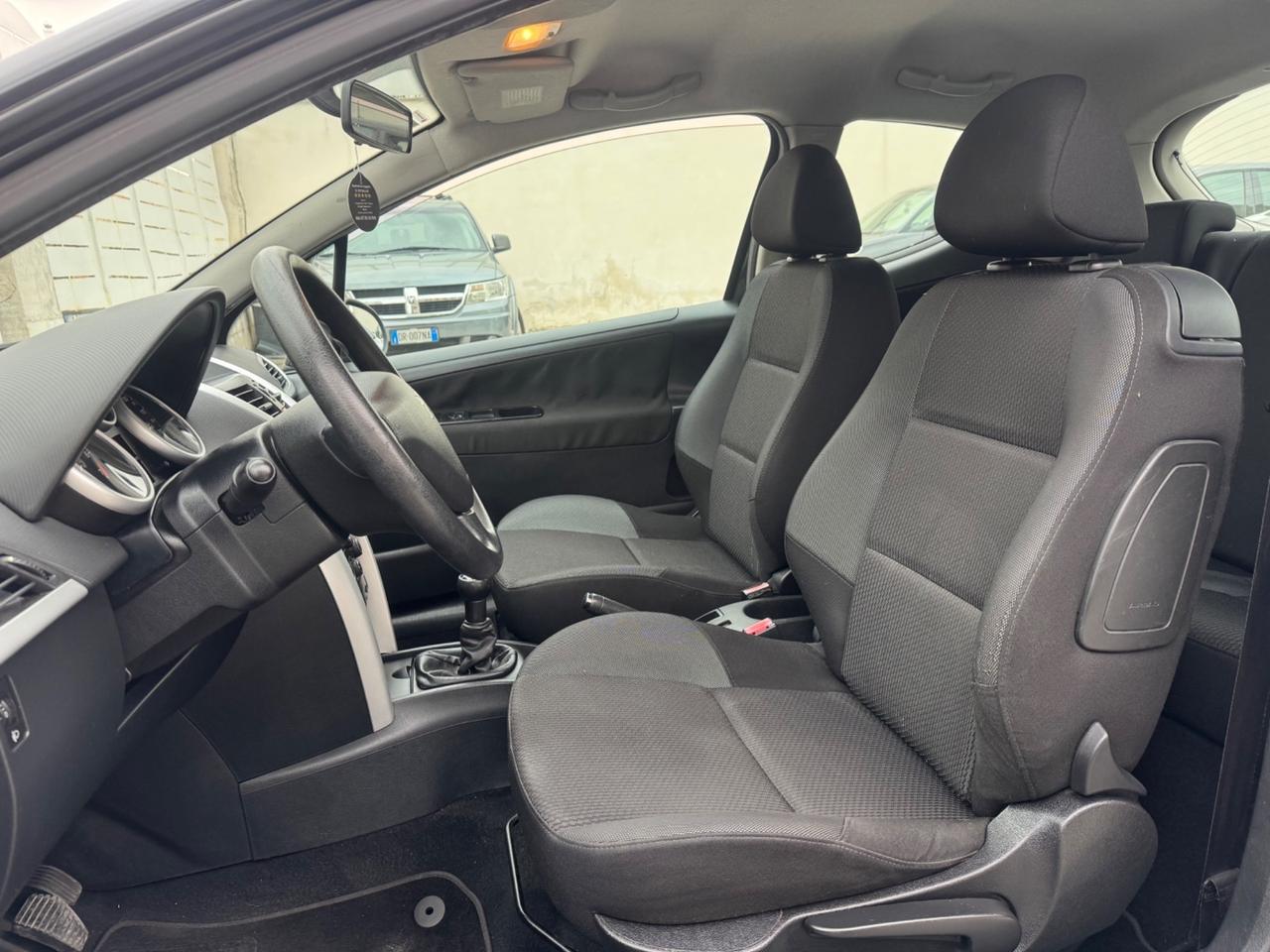 Peugeot 207 1.4 BENZINA 75CV 2011