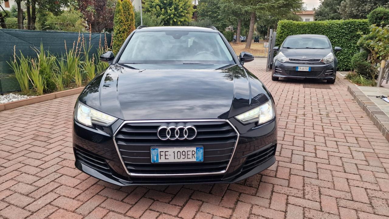 Audi A4 Avant 2.0 TDI 150 CV ultra S tronic