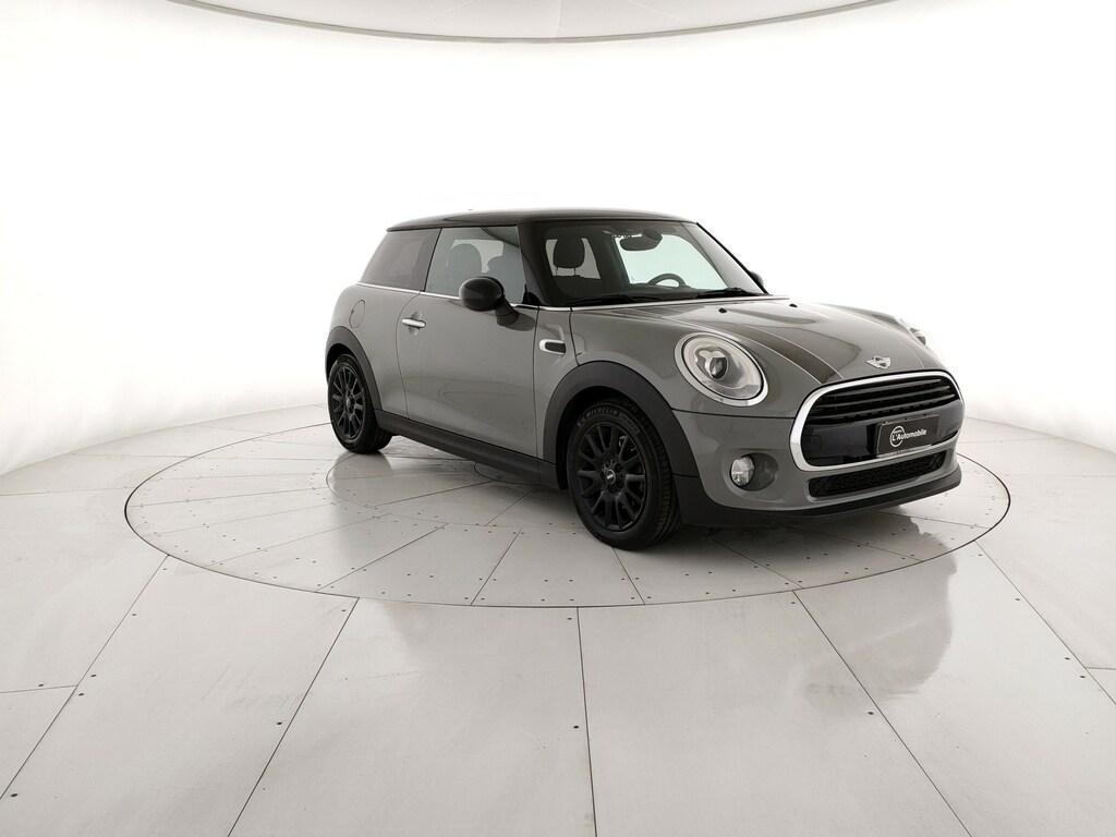 Mini Cooper D 1.5 D Cooper D Seven Auto