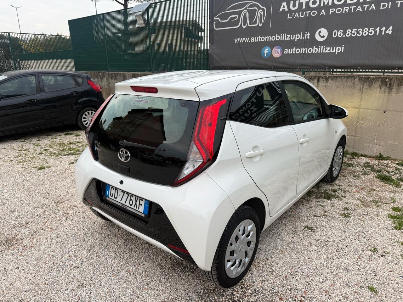 TOYOTA AYGO *OK NEOPATENTATI* SOLO 28.000 KM