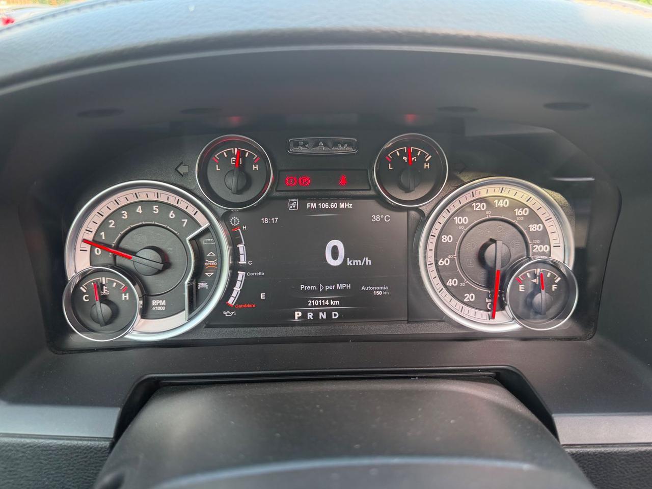 Dodge RAM MILITEM 5.7 HEMI V8 *TETTO APRIBI #11516