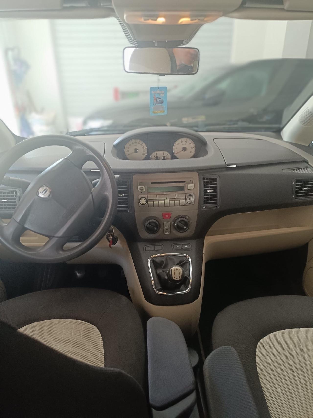 Lancia MUSA 1.3 Multijet 16V 90 CV Platino Plus