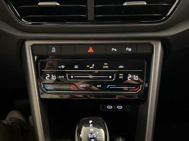 Volkswagen T-Roc 1.5 TSI ACT DSG Sport