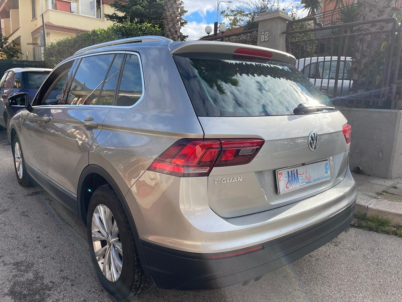 Volkswagen Tiguan 1.6 TDI SCR Business BlueMotion