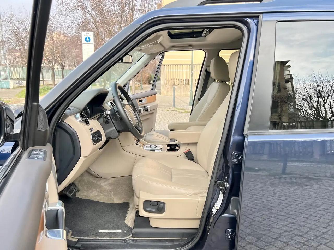 Land Rover Discovery 4 3.0 TDV6 211CV HSE