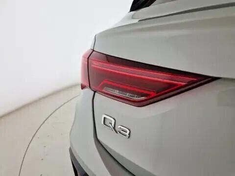 AUDI Q3 40 TDI S-TRONIC BUSINESS quattro 2021