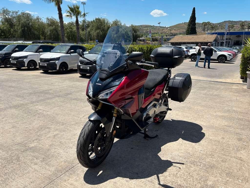 Honda Forza 750 2022 / KM 43.000 Tuo a solo 75 Euro al mese Depotenziato da libretto