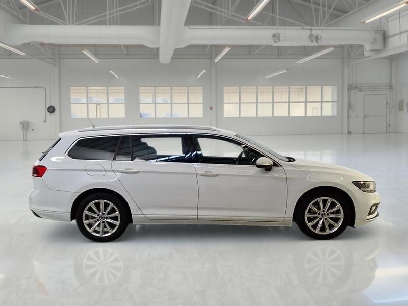 VOLKSWAGEN PASSAT VARIANT 2.0 TDI SCR EVO 110KW BUSINESS DSG STATION WAGON