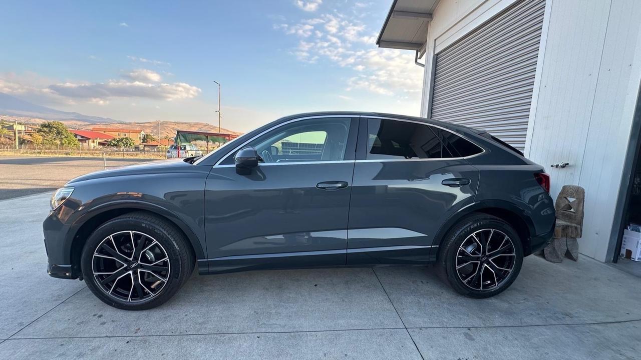 Audi Q3 35 TDI S tronic