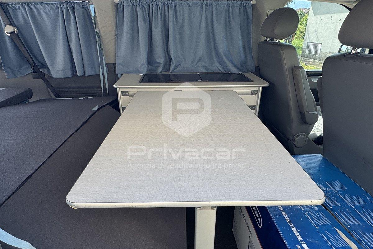 VOLKSWAGEN Caravelle 2.5 TDI/130CV PC