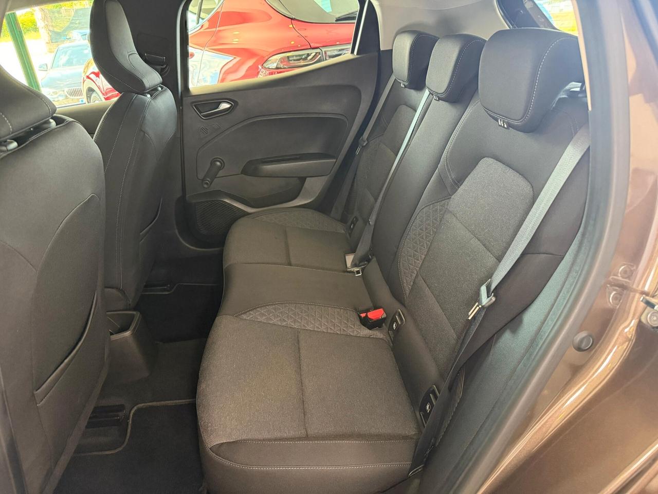 Renault Clio Full Hybrid E-Tech 140 CV 5 porte Business