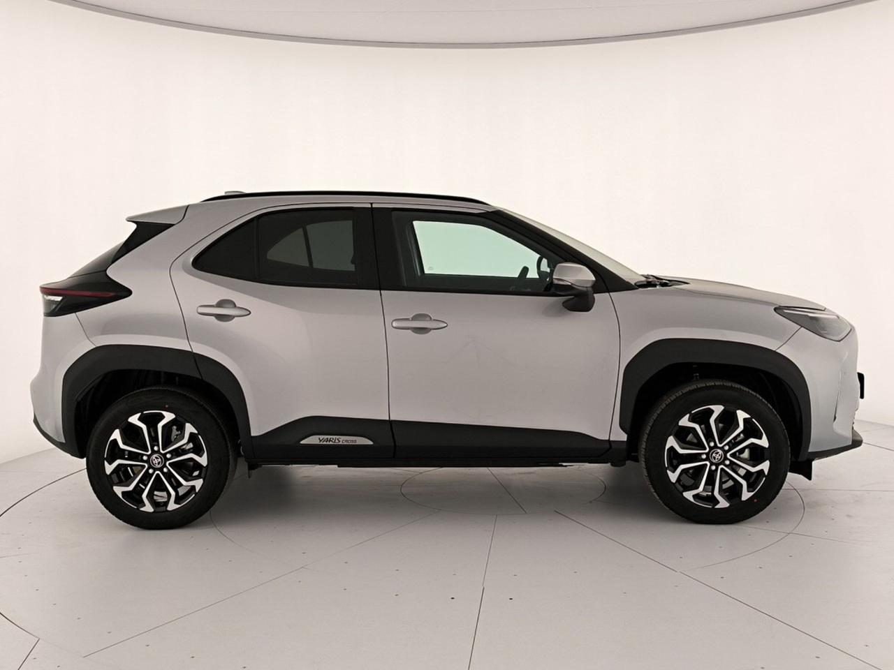 Toyota yaris cross 1.5h trend fwd 116cv e-cvt